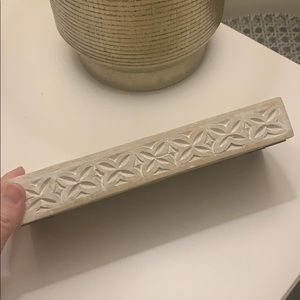 Wood tea light holder